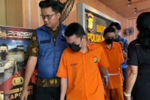 Data Bocor, Konsumen Ninja Xpress Dapat Kiriman COD Berisi Sampah