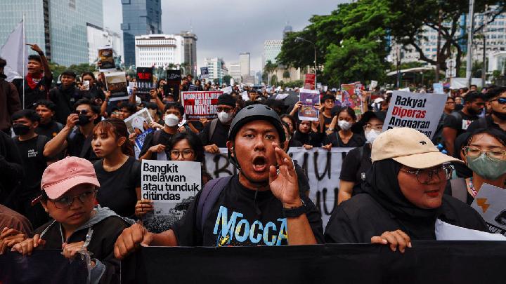 Penipuan APK Berbalut “Video Demo”: Ancaman Nyata di Tengah Momen Aksi